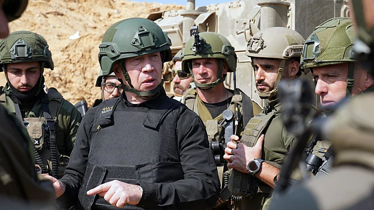 גלנט בצפון הרצועה: "נהיה מוכנים לוויתורים רק בנושא החטופים"