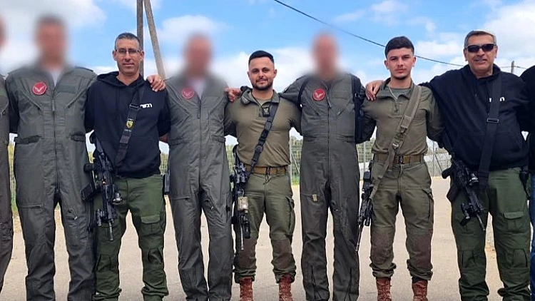 "כמו סרט מלחמה": הטייסים שמנעו טבח בכפר מימון חוזרים למושב