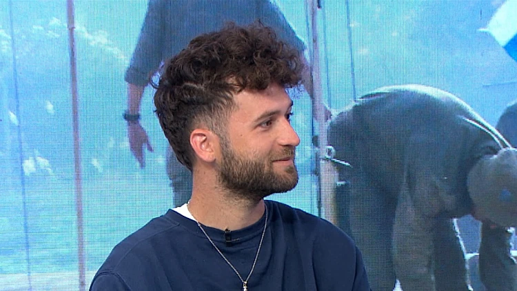 "הוא שמר עליי": המפגש בין אריאל לבין משפחתו של האדם שהציל אותו