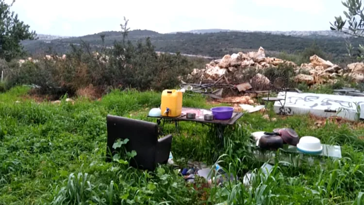 "הצורך לא משמעותי": הישראלי שחי באוהל בלי חשמל כבר 3 שנים