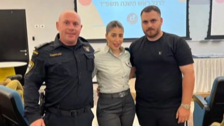 "ממשיך את דרכו": מפקד התחנה נפל ב-7 באוקטובר, בנו התגייס למשטרה