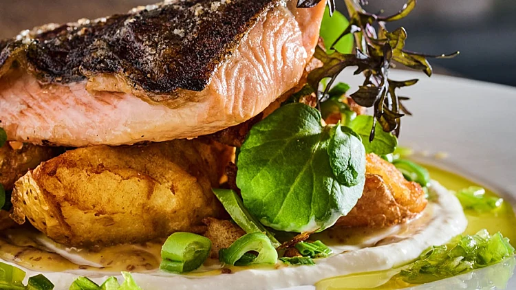 פילה פורל, קלארו