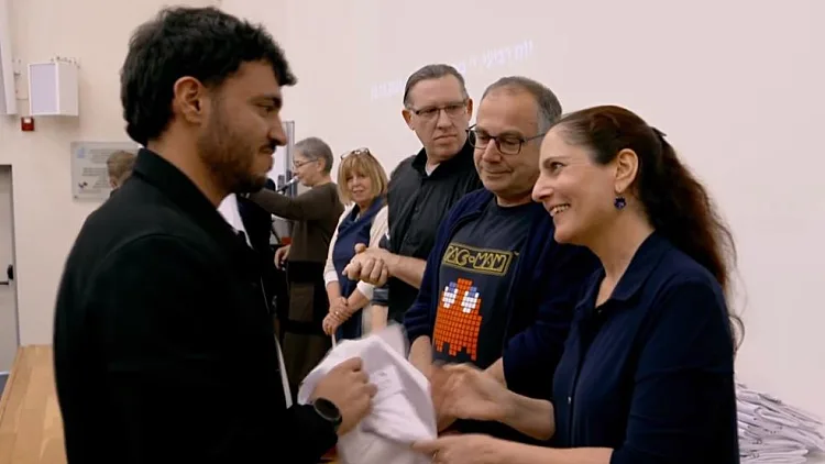 הניצחון של ליאב: כמעט איבד את עינו במלחמה - והפך לרופא