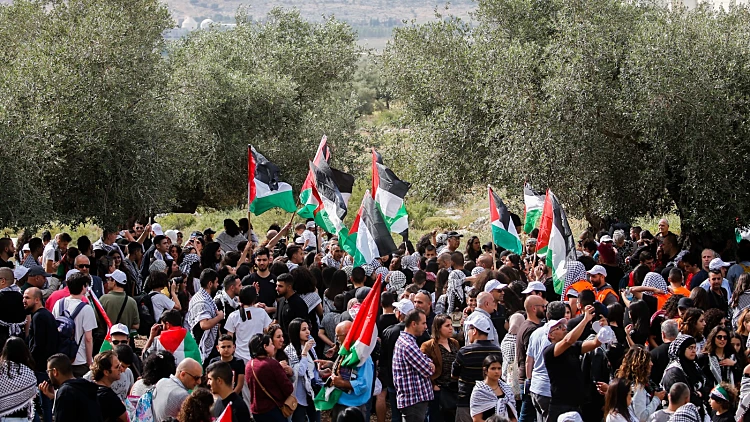 מפגינים ערבים מציינים את "יום הנכבה" בסח'נין