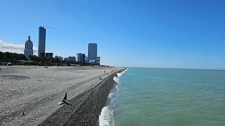 חוף הים בבטומי