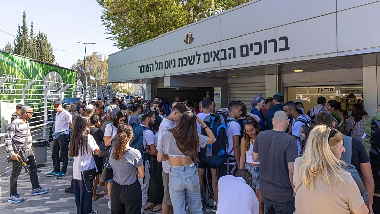 הממשלה אישרה פה אחד: שירות החובה בצה"ל יוארך לשלוש שנים