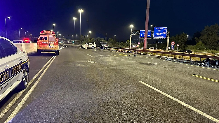 זירת התאונה הקטלנית בכביש 1