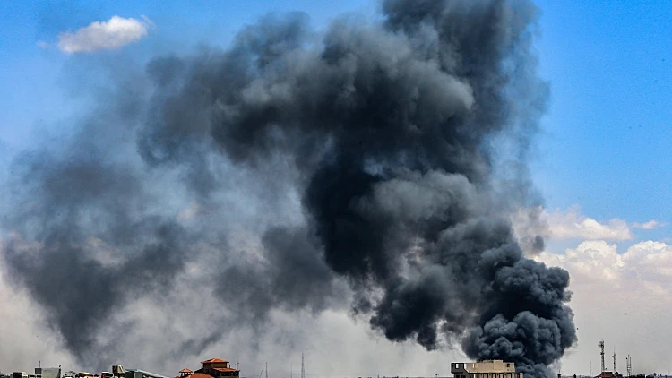 דיווח: תקיפות ישראליות באזורים שונים ברצועת עזה