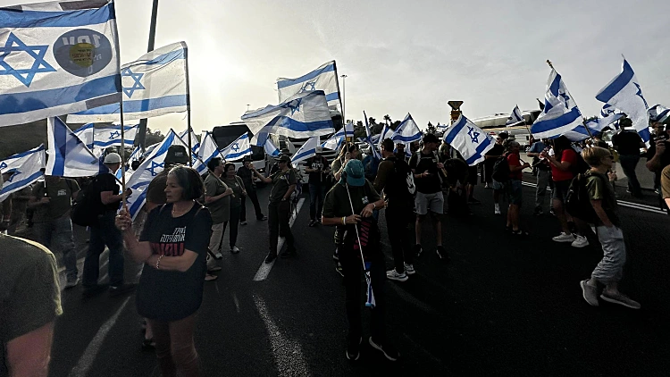 לקראת פתיחת כנס הקיץ בכנסת: עימותים ומעצרים באזור י-ם
