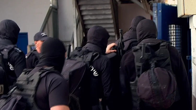 "יהיו הטרדות": כך מדריך צה"ל חיילות ששומרות על מחבלים בכלא