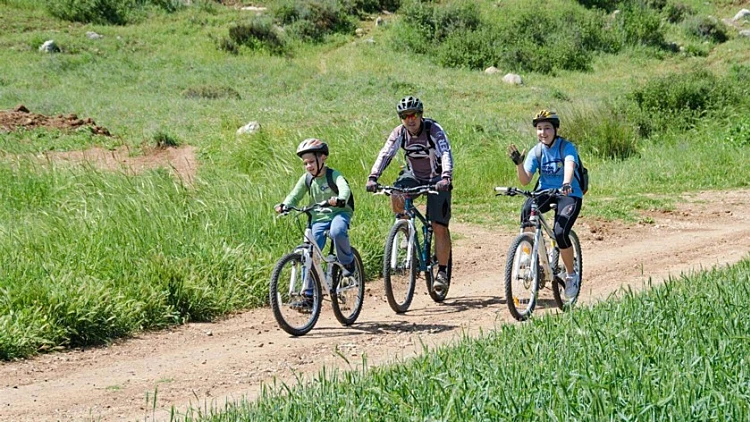 התחזית לשבת: עלייה בטמפרטורות - בדרך לגל חום בשבוע הבא