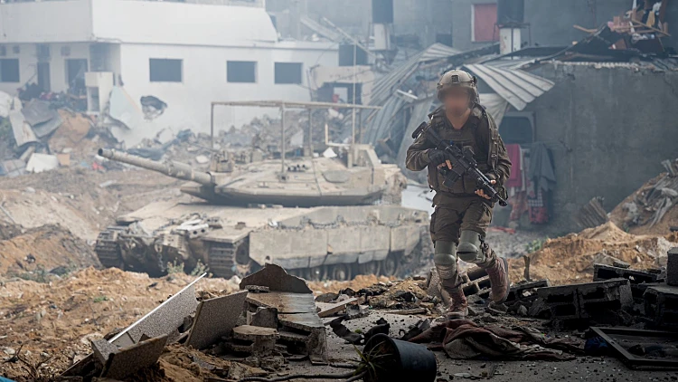 צה"ל פועל במרכז הרצועה; קבינט המלחמה דן בהסלמה בצפון