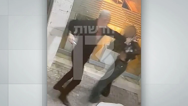 כדורגלן העבר איציק זוהר מואשם בתקיפת בת זוגו | תיעוד