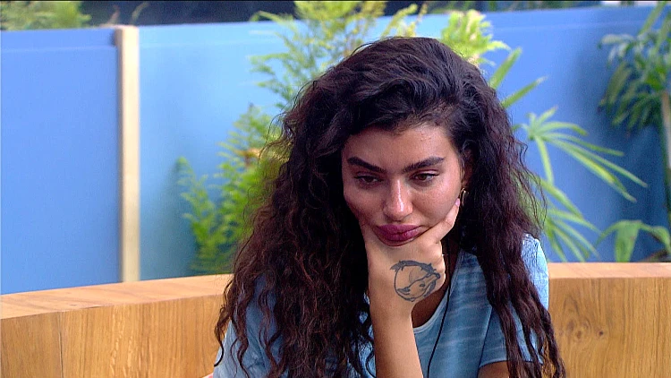 השיחה שגרמה לפרידה לפרוץ בדמעות