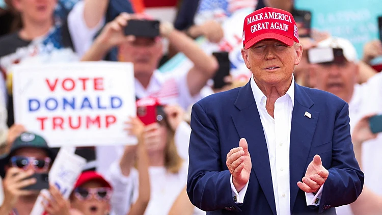 הצרות של טראמפ: ההרשעה, המשפטים - וההשפעה על הבחירות