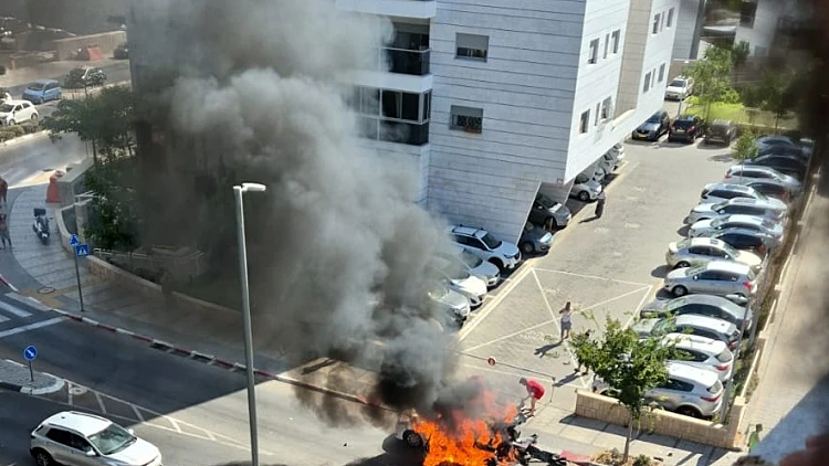 ניסיון חיסול באשקלון: צעירה נהרגה בפיצוץ רכב, ילדה נפצעה אנושות