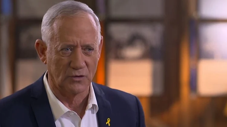 גנץ פותח הכול: "נתניהו יודע מה צריך לעשות ופועל משיקולים פוליטיים"
