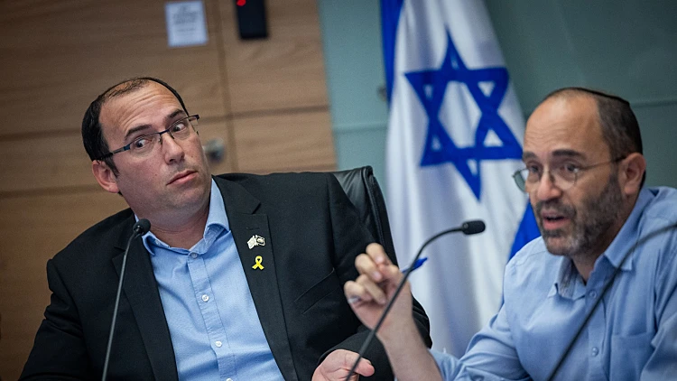 יו"ר הוועדה שמחה רוטמן בדיון על חוק הרבנים בוועדת החוקה