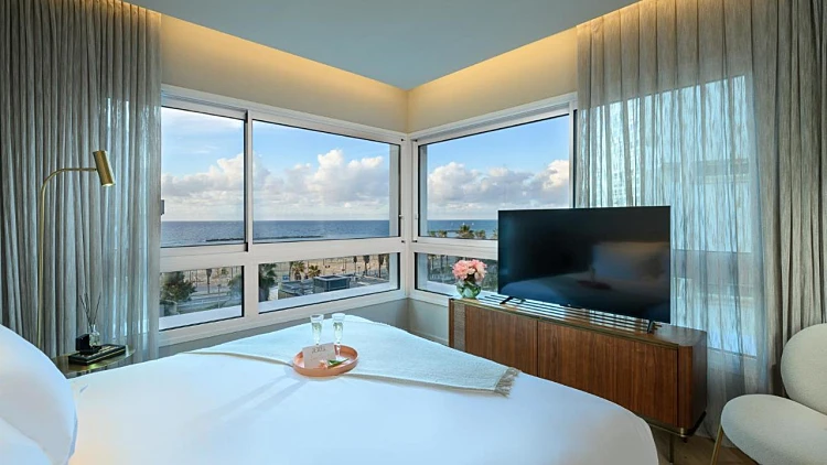 מלון בשקל? - רמי לוי נכנס לענף המלונאות ופותח מלון בתל אביב