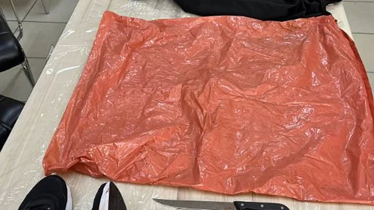 דקר וחנק את שכנו בתום בילוי משותף: פוענח הרצח במושב בשרון