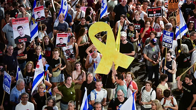 אושרה יציאת משלחת למו"מ בעניין החטופים; ביידן ונתניהו שוחחו