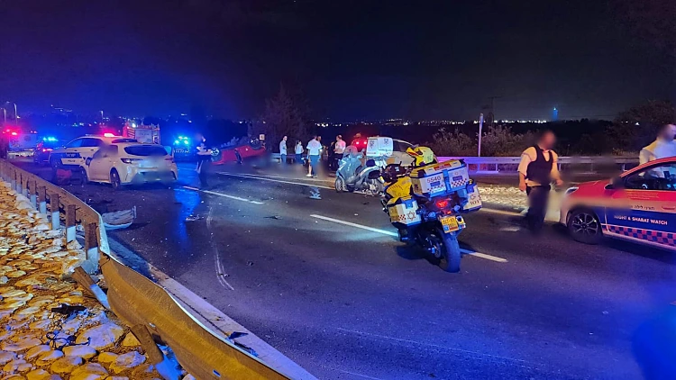 שב"ח גנב רכב וגרם לתאונה, אישה בשנות ה-60 לחייה נהרגה