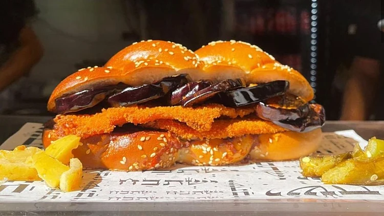 השגנו את המתכון לשניצל בחלה של יוסי פריאנטי מהאח הגדול