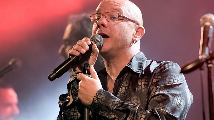 פרח השכונות: המחזמר החדש של "טיפקס" בגרסה מעודכנת