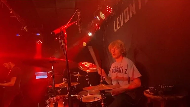 "להמשיך את דרכו": הלהקה של יותם חיים חוזרת להופיע - בלעדיו