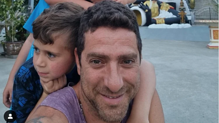 אחרי כמעט שנה בתאילנד: משה אשכנזי והמשפחה חוזרים לישראל