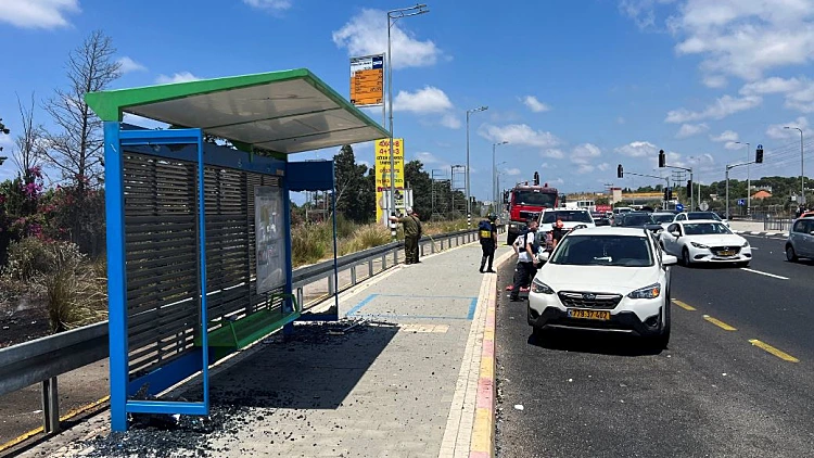 19 פצועים, בהם גבר במצב אנוש, מפגיעת מיירט ליד נהריה