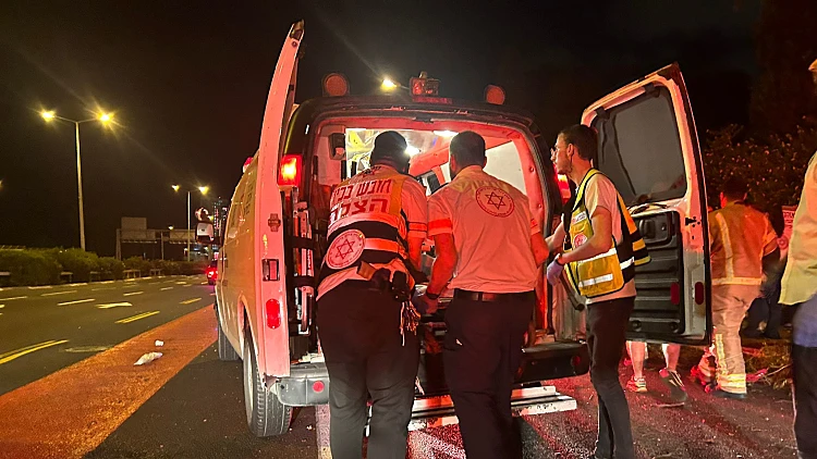 תאונה קטלנית בחיפה: צעיר נהרג, שלושה נפצעו קל-בינוני