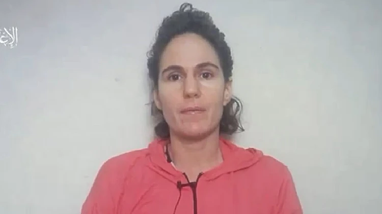 חמאס פרסם תיעוד מהשבי של כרמל גת: "נשארת חזקה גם בשבילכם"