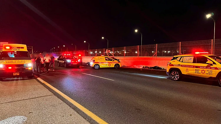 הקטל בדרכים: 2 נשים נהרגו בתאונה ליד רמלה, 6 נפצעו