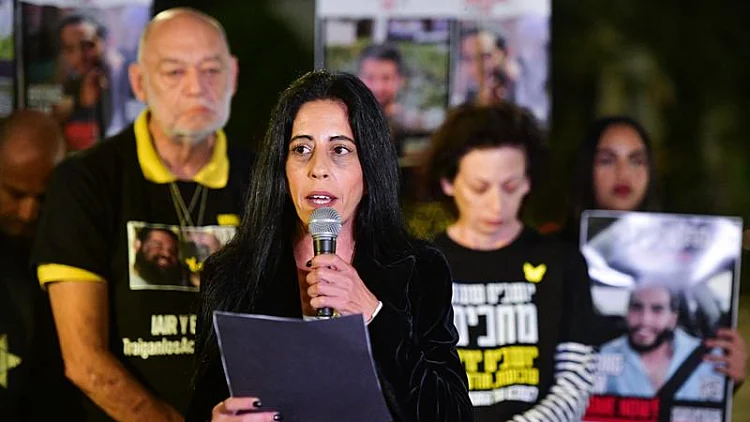 מחאות למען החטופים בצל הדיווחים על מגעים ובסימן שנה לעסקה