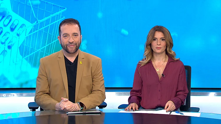 מחלקת פה ולסת: טיפול שיניים בהעדר עצם אצל רופאת שיניים