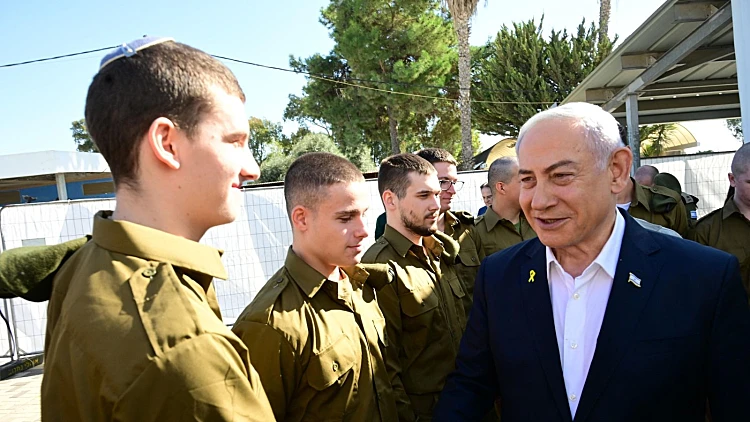 נתניהו בהתייחסות ראשונה למצב בסוריה: "עוקבים אחרי מה שקורה"