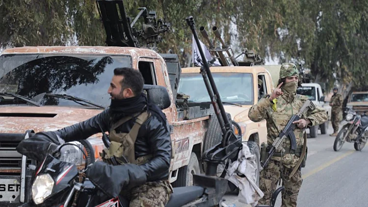 אחרי קוניטרה, בדרך לדמשק: המורדים בסוריה נכנסו לחומס