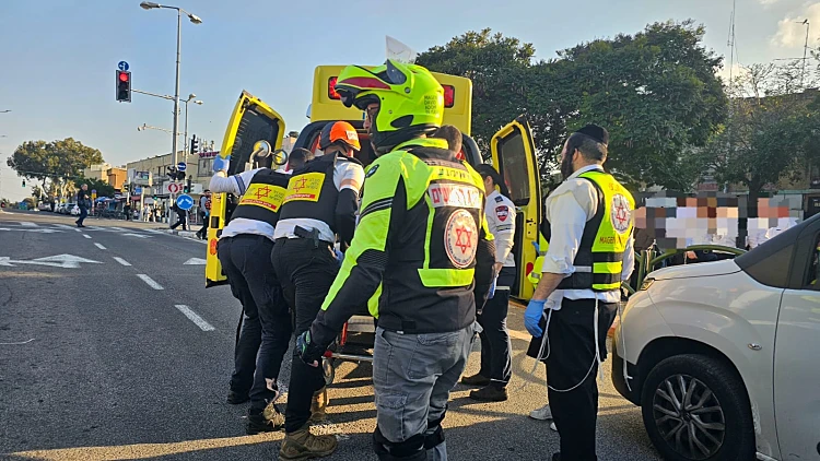 אישה נפצעה קל מדקירה בסופרמרקט בחיפה, תושב העיר נעצר