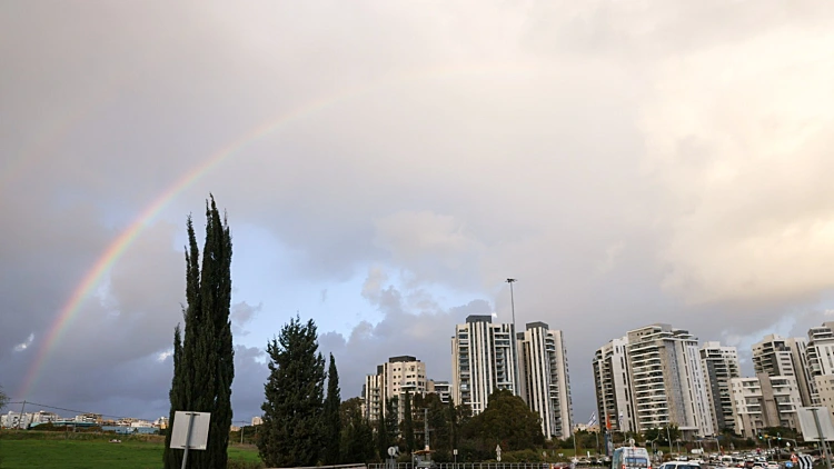 התחזית לשבת: קריר מהרגיל, מזג אוויר מעונן חלקית