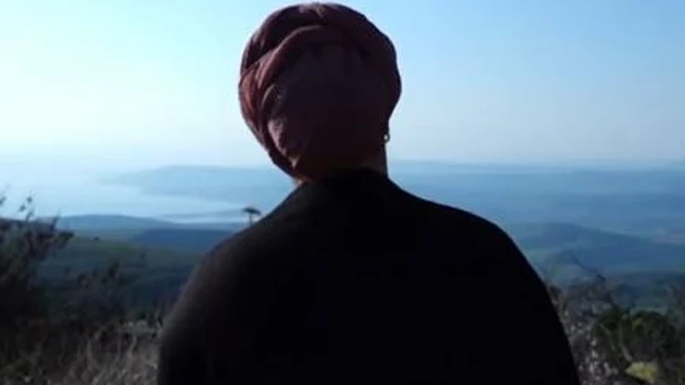  "הפכו אותי לשפחת מין": הסוהרת דורשת שהמחבל שאנס אותה יגורש