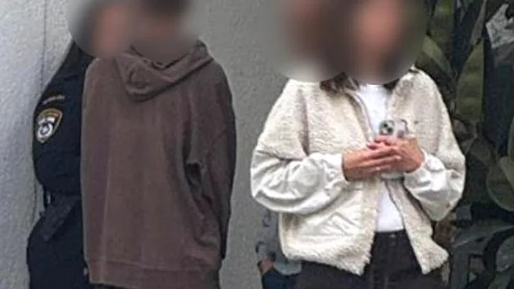 המאמן טען בחקירה: "הנשים לא נשואות, שכחנו לכבות את המצלמות"