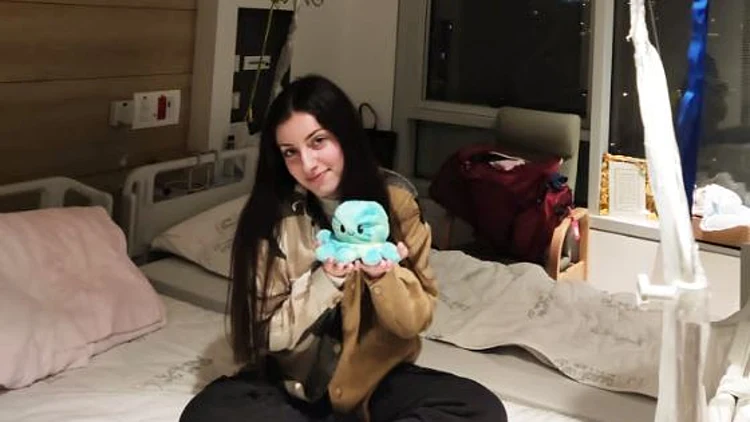 קרינה ארייב בבית החולים