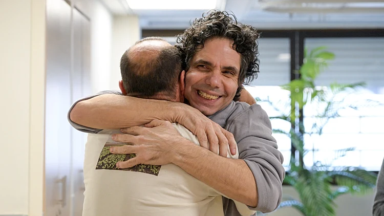 "הוא נכנס לשם עם שרירים והיום קשה לו לטפס במדרגות"