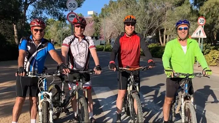 "לא רוכבים עד שיחזור": קבוצת האופניים של אוהד שוב שלמה