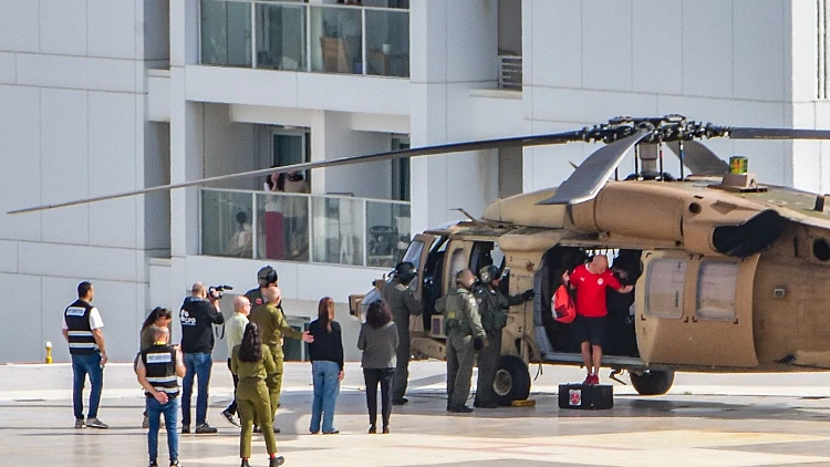 סשה, שגיא ויאיר שבו הביתה; מזכיר המדינה האמריקני נחת בישראל