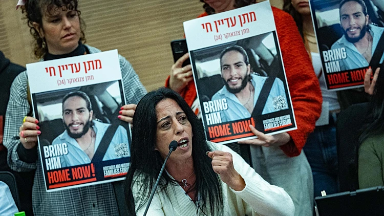 עינב צנגאוקר: "נתניהו מתכנן לנקום בי, ולהשאיר את מתן בשבי"