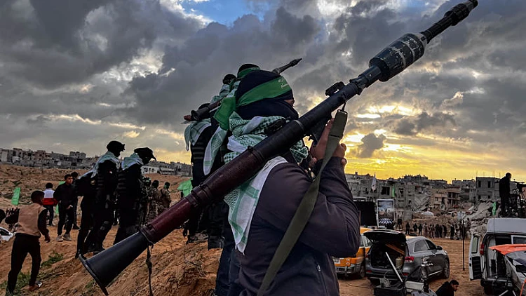 בכיר בחמאס: "ההצעה המצרית כוללת פירוק מנשק, לא נסכים"