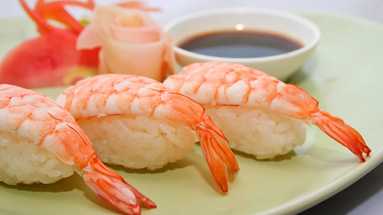 Fresh,shrimp,sushi