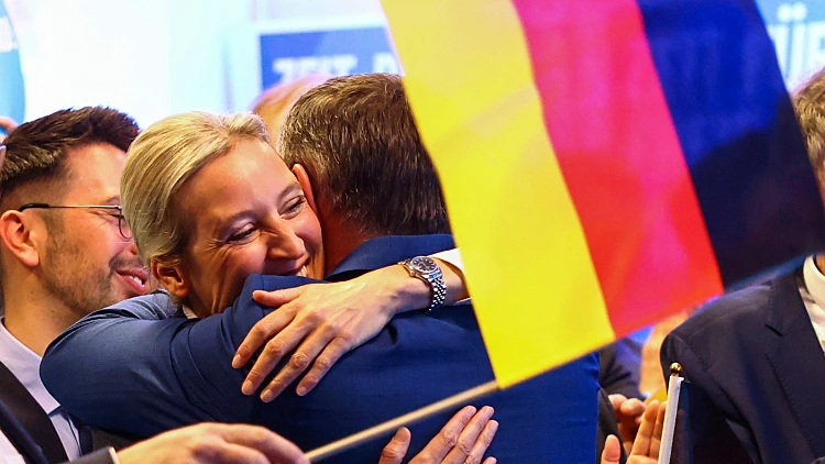 מדגמים בגרמניה: ניצחון לשמרנים, הישג ענק לימין הקיצוני